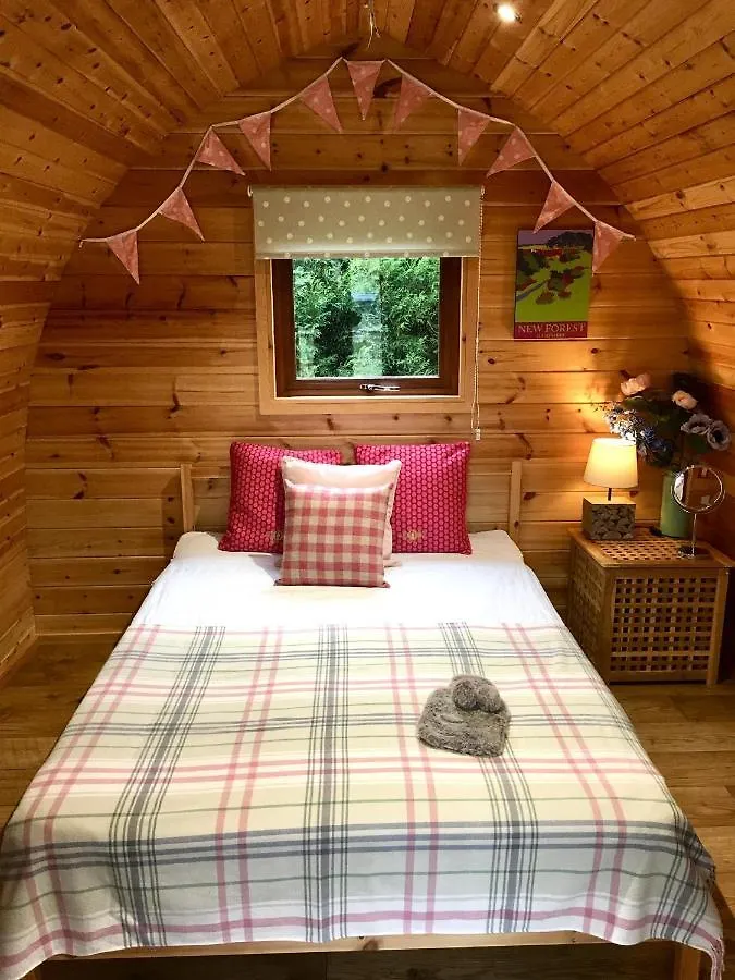 Glamping At Back Of Beyond Touring Park Hotel Saint Leonards Campingplads