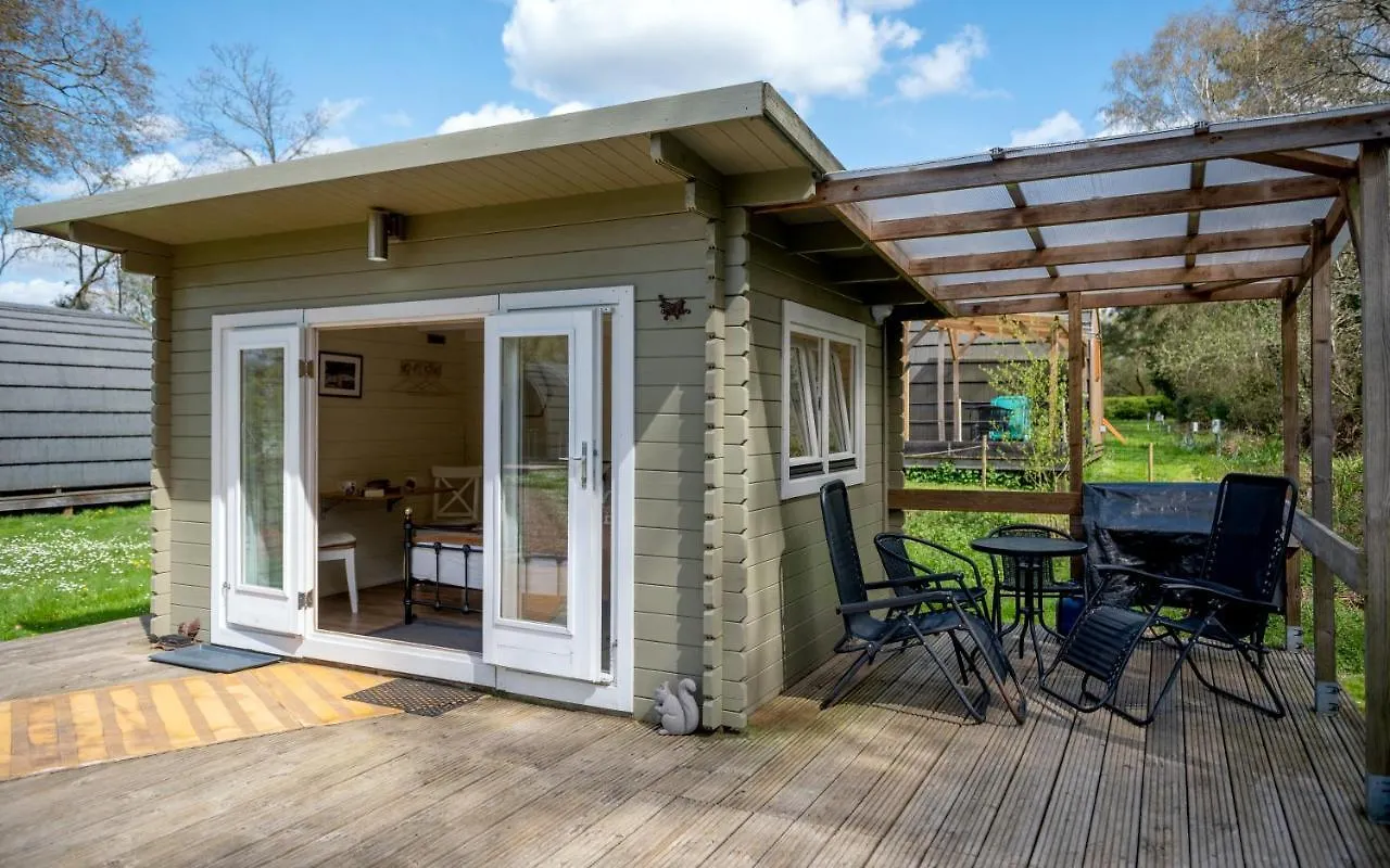 Glamping At Back Of Beyond Touring Park Hotel Saint Leonards Campingplads